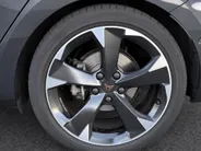 CUPRA Leon 1.4 e-Hybrid 204pk DSG Business · Camera · Stoel & Stuurwiel verwarming · Apple/Android Car Play · 18'' Velgen · Adaptive Cruise Control · Dodehoeksensor ·  Garantie t/m 28-12-2027 of 100.000km