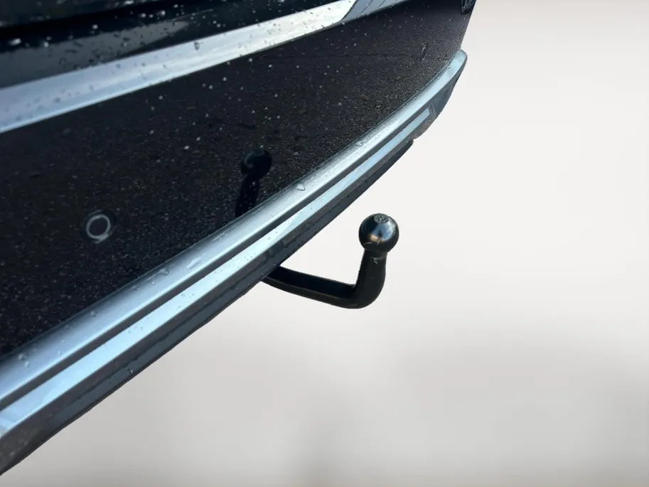 Mitsubishi Outlander 2.4 PHEV Instyle Leer | Electrische stoelverstelling met geheugen | Trekhaak afneembaar | Head-up display | Open dak panorama | 230Volt aansluiting in kofferruimte