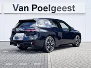 BMW iX xDrive M70