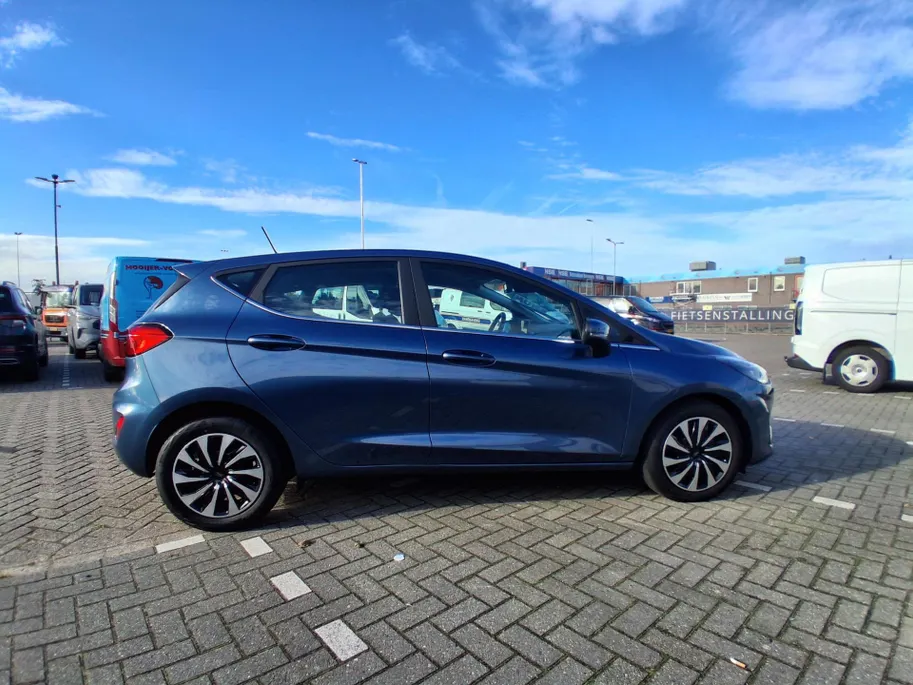 Ford Fiesta 1.0 EcoBoost Hybrid Titanium WINTERPAKKET.