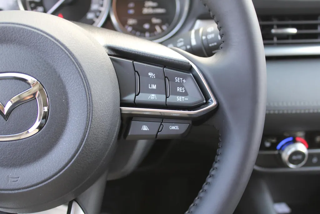 Mazda 6 Sportbreak 2.0 SkyActiv-G 6AT 165PK Centre-Line | BTW Auto | Navi | 17' LM | 360° Camera | Cruise | Head-up display | Automaat |