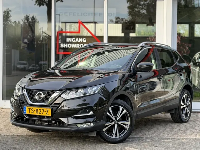 Nissan QASHQAI 1.2 115pk DIG-T XTRONIC N-Connecta | Trekhaak | Panoramadak | Navigatie | 360-Camera | Keyless