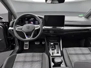 Volkswagen Golf 1.5 272pk DSG eHybrid GTE · Panoramadak · Camera · Alarm · Wegklapbare Trekhaak · Garantie t/m 18-12-2030 of 100.000km