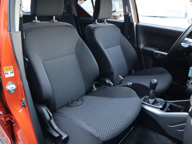 Suzuki Ignis 1.2 Select Hybrid Carplay | Camera