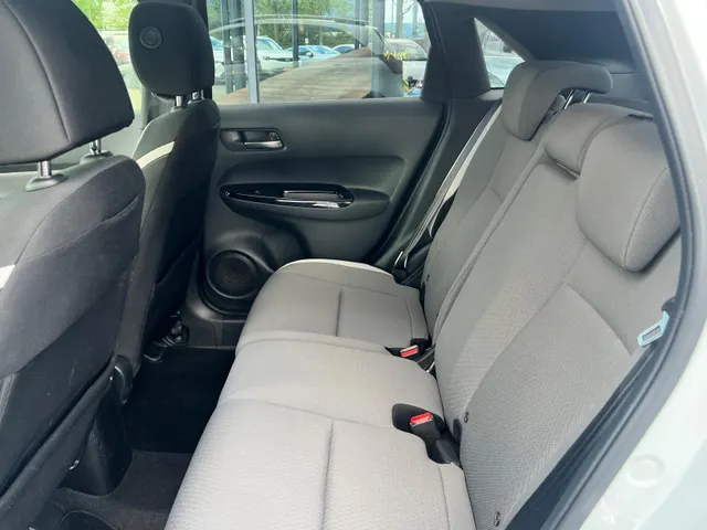 Honda Jazz 1.5 e:HEV Crosstar AUTOMAAT | FULL HYBRID | CAMERA | NAVIGATIE | ADAPTIVE CRUISE CONTROLE | NED. AUTO | LAGE KM STAND 25.738km |