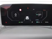 Kia EV6 Air 84 kWh | Stuur-/stoelverwarming | Camera | Cruise adapt. | Telefoonlader | Clima | Navi | 19' LM | LED | Apple Carplay/Android Auto |