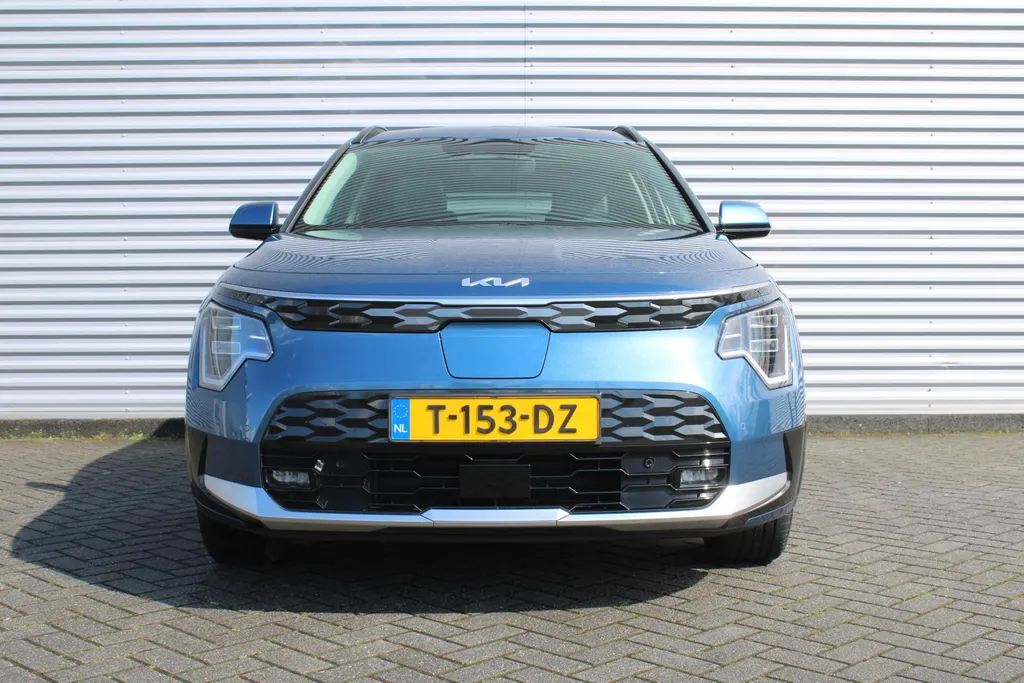 Kia Niro EV DynamicPlusLine 64.8 kWh | Airco | Navi | Camera | Cruise | 17' LM | PDC |