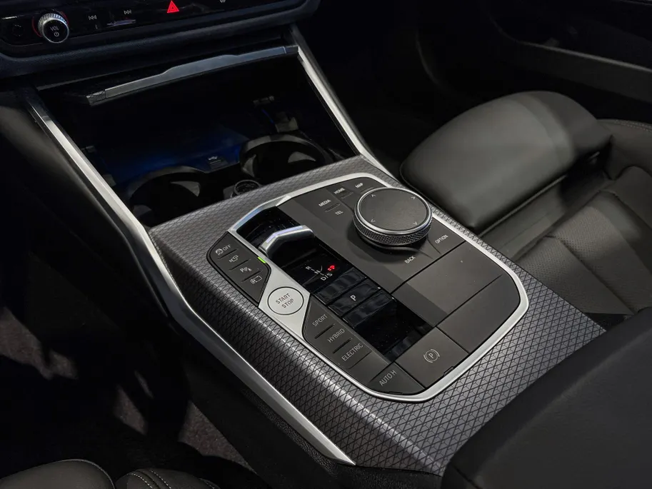 BMW 3 Serie Touring 330e Innovation Pack M Sportpakket Pro