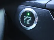 Ford Focus Wagon 1.0 EcoBoost ST Line Business | Stuur-/stoel-/voorruitverwarming | Camera | Clima | Draadloze telefoonlader | 17' LM | Navi |