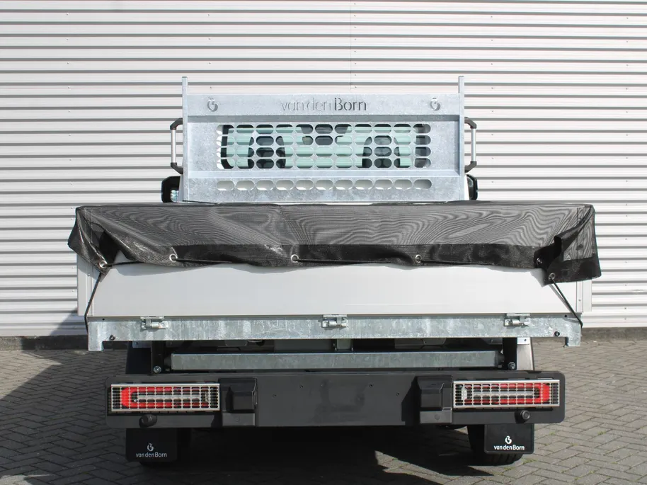 Kia PV5 Essential 51.5 kWh Kipper | Nu in de showroom! |