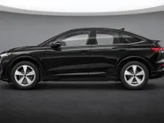 Audi Q4 Sportback e-tron Advanced edition 204 PK · Hemelbekleding zwarte stof · Lendensteunen · Trekhaak elek. wegklapbaar