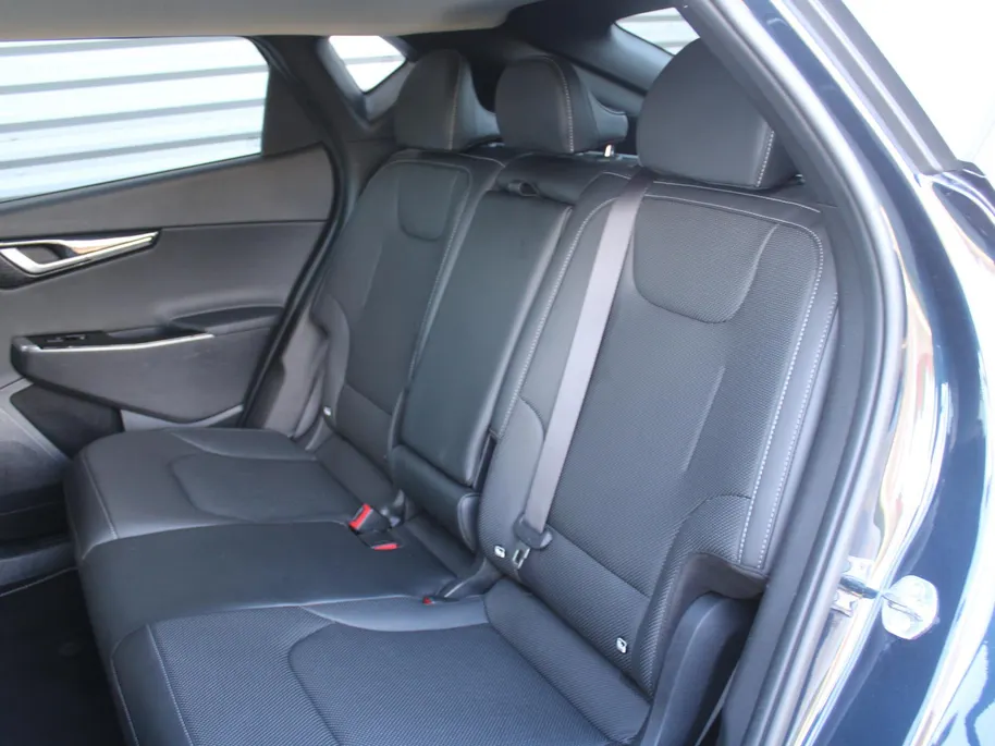 Kia EV6 Plus 77.4 kWh | Stuur-/stoelverwarming + ventilatie | Elektr. stoelverstelling + achterklep | Leer | Warmtepomp | 19' LM | Camera | LED |