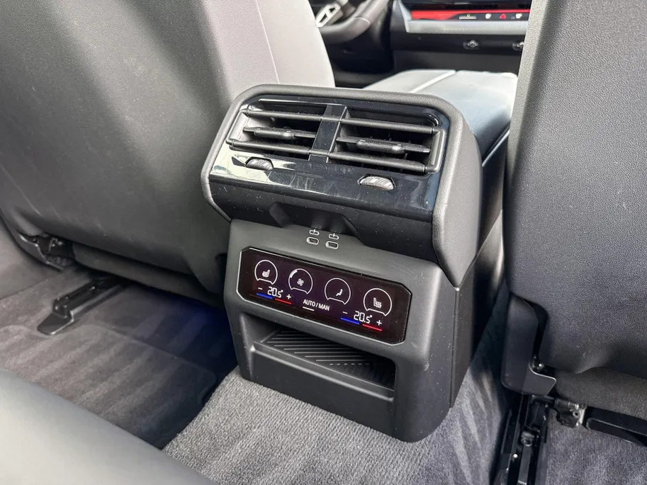 BMW 5 Serie Touring 550e xDrive