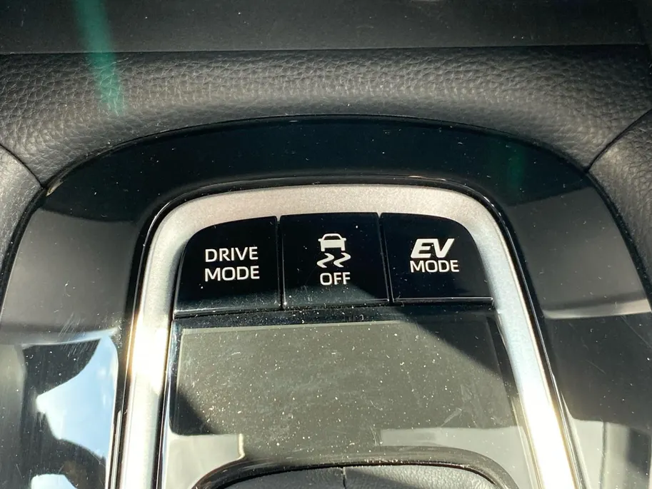 Toyota Corolla Cross Hybrid 140 Style Stoel-/stuurverwarming | CarPlay | Elektr. kofferklep | Camera | NL Auto | etc.