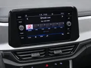 Volkswagen T-Roc 1.0TSI/115PK Life Edition · Apple/Android Car Play · Camera + Parkeersensoren · Keyless · Garantie t/m 27-06-2028 of 100000km.
