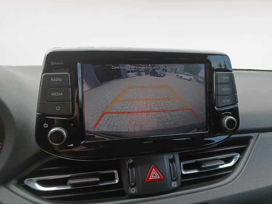 Hyundai i30 Wagon 1.0 T-GDi MHEV Comfort | Apple Carplay | Android auto | Achteruitrijcamera | Keyless entry |