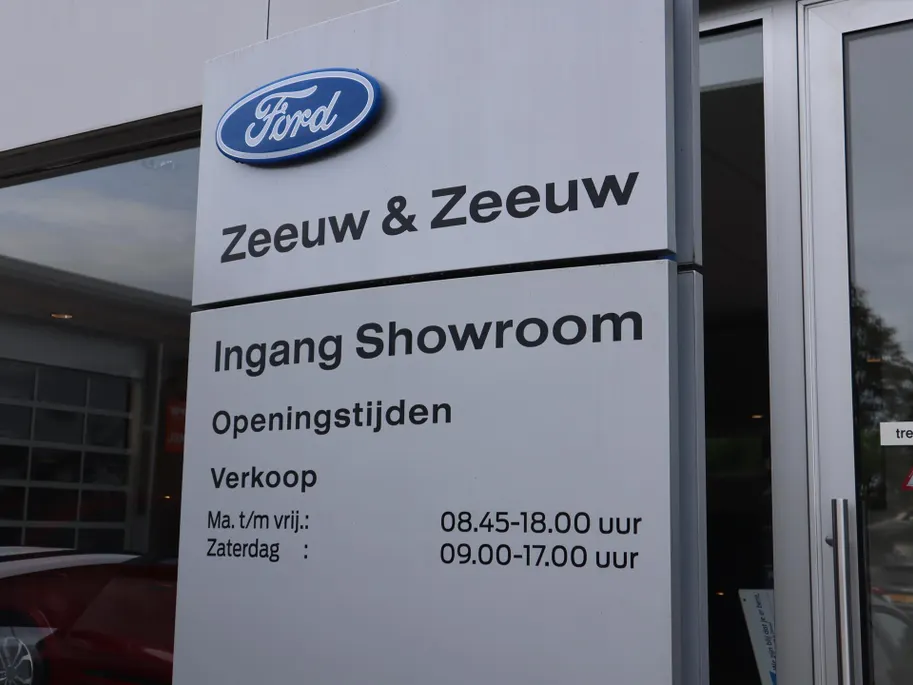 Ford Kuga 2.5 PHEV ST-Line X 243PK | Panoramadak | Winter Pack | El. Trekhaak | Adaptieve Cruise Control | 360graden Camera | BLIS | Half Leder| LED | 2100kg Trekgewicht