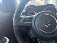 Suzuki Swift 1.2 Select Smart Hybrid | Airco | Cruise Control | Camera | Stoelverwarming | Apple Carplay/ Android Auto |