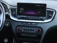 Kia XCeed 1.4 T-GDi ExecutiveLine | Trekhaak | Schuif-/kanteldak | Stuur-/stoelverwarming + ventilatie | 18' LM |