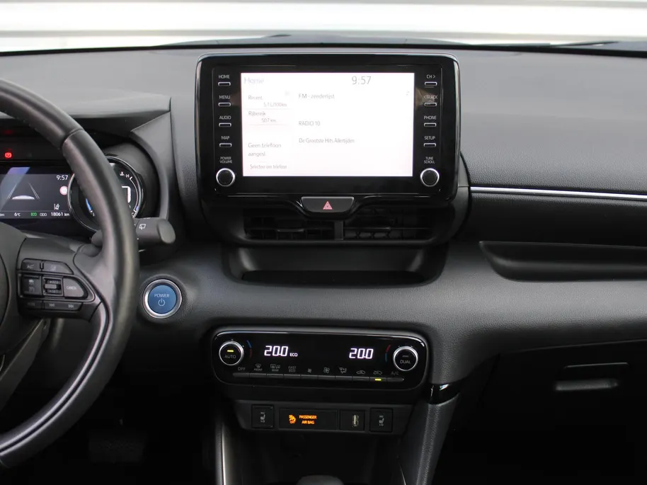 Mazda 2 Hybrid 1.5 Agile | Comfort pakket | 15" LM | Stoelverwarming | Apple Carplay / Android Auto |