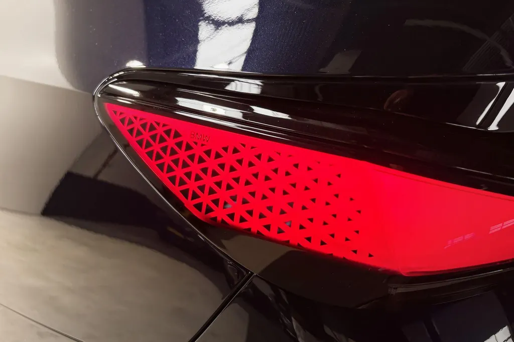 BMW i7 M70 xDrive 106 kWh