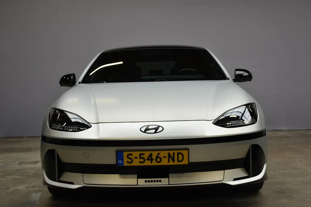 Hyundai IONIQ 6 77,4 kWh 325pk AWD First Edition I SOH 100% I Afn. trekhaak