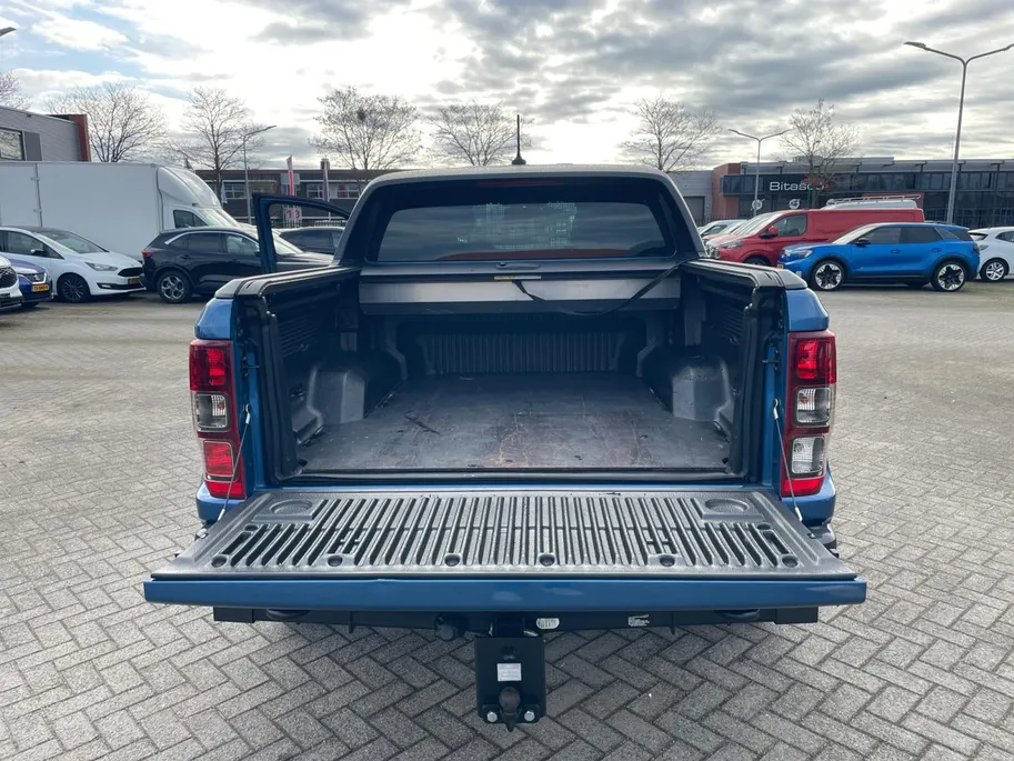 Ford Ranger 2.0 EcoBlue Raptor 4X4 213 pk Automaat | Double Cab omgebouwd naar 2 persoons uitvoering | Rollertop | Trekhaak | Navigatie | Elektrische stoelverstelling