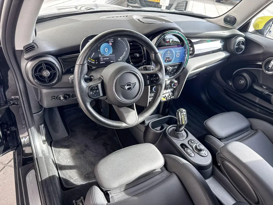MINI Cooper 3-deurs Electric Classic 33 kWh