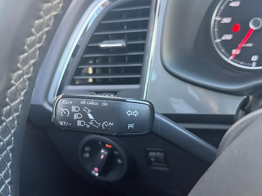SEAT Ateca 1.0 EcoTSI Style 12 maanden garantie! | Apple carplay/ Android auto | Cruise control | Clima | Camera |
