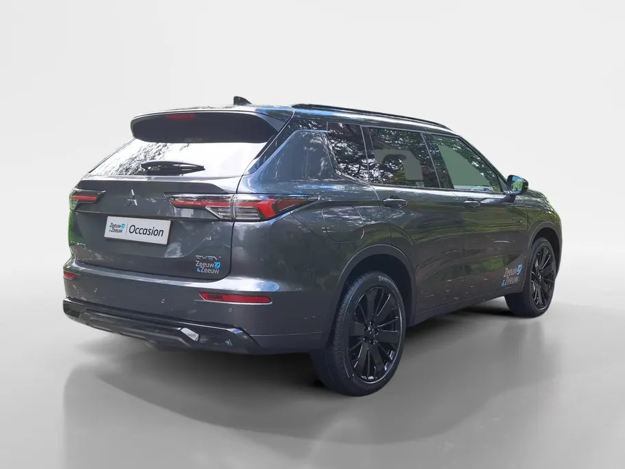 Mitsubishi Outlander 2.4 PHEV Black Edition | RIJDEND, VRAAG NAAR ACTUELE KM STAND | FULL OPTION | 360 CAMERA | STUUR, VOORRUIT, STOEL VERWARMING & VERKOELING |