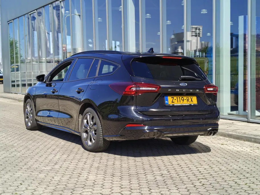 Ford Focus Wagon 1.0 EcoBoost Hybrid ST Line | Groot scherm | Winter Pack