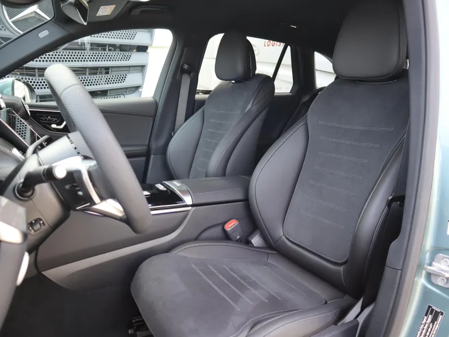 Mercedes-Benz GLC 300e 4MATIC Business Solution AMG