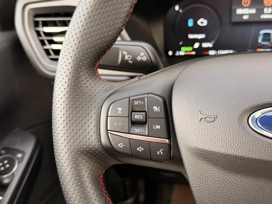 Ford Kuga 2.5 PHEV ST-Line X DRIVER ASSISTANCE PACK I WINTER PACK I BLACK PACKAGE I  PANORAMADAK I MATRIX LED-KOPLAMPEN I APPLE CARPLAY / ANDROID AUTO I