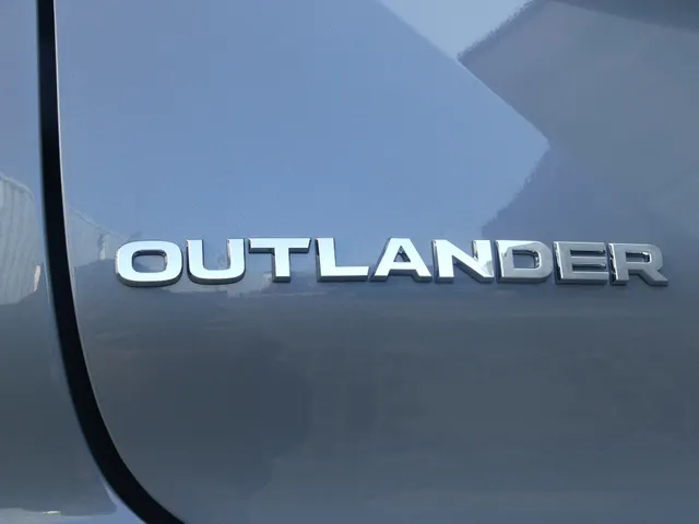 Mitsubishi Outlander 2.4 PHEV Instyle ( meerder kleuren leverbaar )