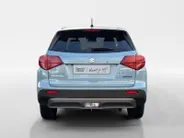 Suzuki Vitara 1.4 Style | VOORRAAD! €2200,- korting! | 1200kg Trekgew. | 17'' LM velgen | Apple Carplay & Android Auto | Parkeersensoren voor en achter