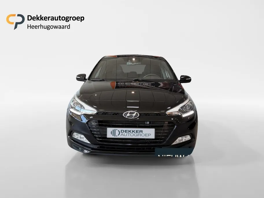 Hyundai i20 1.0 T-GDI Black Edition Navigatie