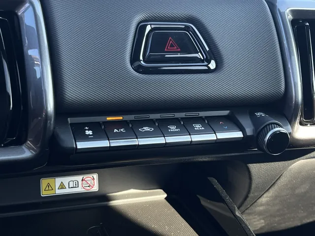 Toyota Urban Cruiser Executive 61 kWh