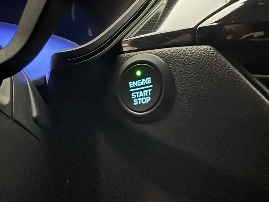 Ford Kuga 2.5 PHEV ST-Line | 225 pk | Winterpack |