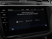 Volkswagen Tiguan 1.4 TSI 245pk DSG eHybrid Elegance · Camera · Panoramadak · Wegklapbare Trekhaak · Apple/Android Car Play · 18'' Inch ·