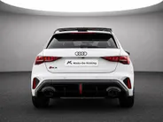 Audi RS3 Sportback 2.5 TFSI quattro 400 PK competition limited 593/750 · Audi Exclusive Gletsjerwit Mat Effect · Head-Up display · Sonos Premium 3D · Panorama dak · RS sportuitlaat