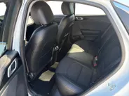 Kia XCeed 1.0 T-GDi DynamicPlusLine | Stoel- en stuurverwarming | Keyless entry/start | Achteruitrijcamera | Parkeersensoren achter | Apple/Android Carplay | Cruise control | Climate control | Navi