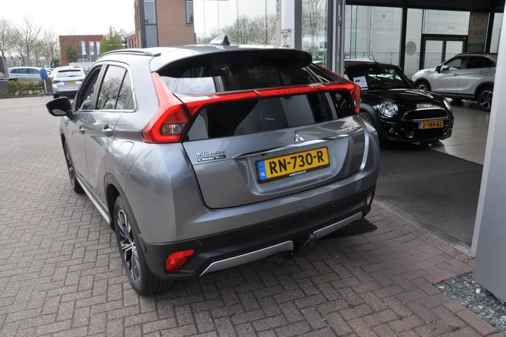 Mitsubishi Eclipse Cross 1.5 DI-T First Ed. All Seasons Head Up