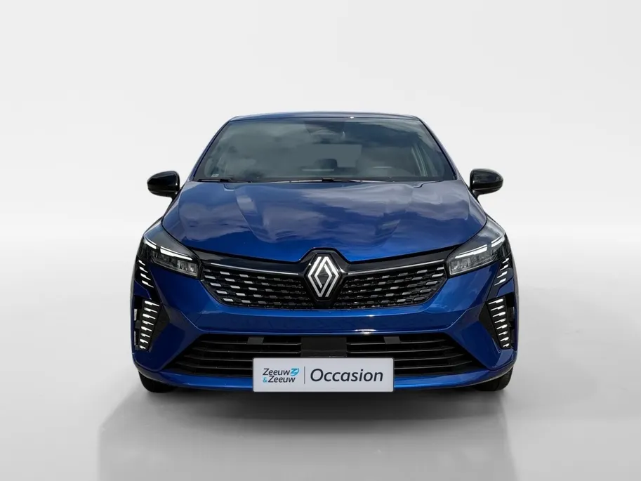 Renault Clio 145PK E-Tech Full Hybrid Techno Automaat | Digital Cockpit | 9,3' Navi | Climate Control | Apple CarPlay/Android Auto | Camera | Cruise Control | Armsteun | Lichtmetalen Velgen Hoogglans Zwart |