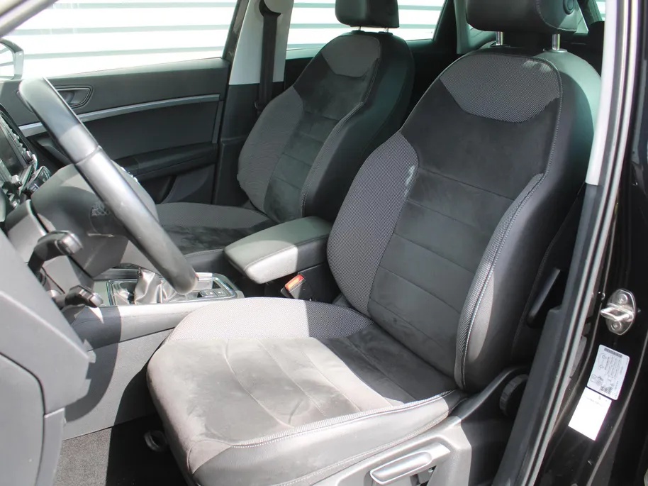 SEAT Ateca 1.0 EcoTSI Style | Navi | Clima | Elek. Trekhaak | Cruise adapt. | Elek. kofferklep | Camera | PDC | 17' LM | Stoelverwarming | Alcantara |