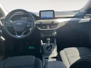 Ford Focus 1.0 EcoBoost Titanium Business | Dealer onderhouden | NL auto | Adapt. cruise control | Winter pack | Parkeersensoren voor en achter | Achteruitrijcamera | B&O audio | 17' lichtmetalen velgen | Bovag garantie |