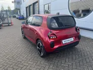 Renault Twingo urban range techno 27.5 kWh | Camera | Adaptieve Cruisecontrol | Airco | Stoelverwarming | Apple Carplay & Android Auto | Rijdende Demo | Beschikbaar vanaf November 2026