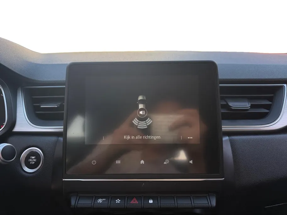 Renault Captur 1.0 TCe 90 Intens | Apple Carplay & Android Auto | Parkeersensoren | Volledig Dealer Onderhouden | Cruise & Climate Control | 12 Maanden BOVAG Garantie
