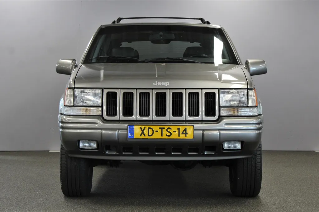 Jeep Grand Cherokee 5.2 V8 LIMITED I Young Timer