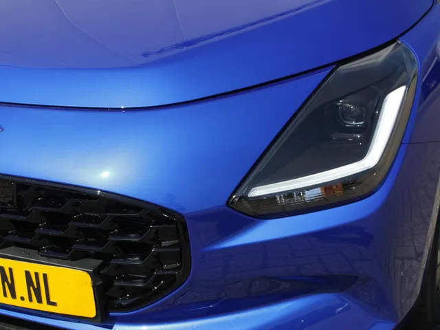 Suzuki Swift 1.2 Style Smart Hybrid | € 2200,- DEALERKORTING! | Alle kleuren leverbaar!