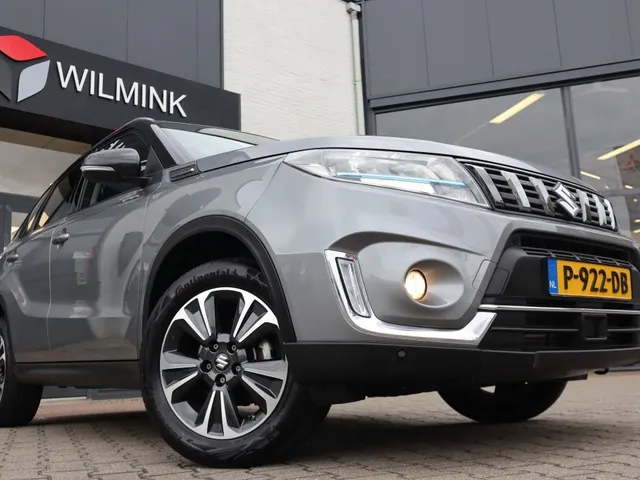 Suzuki Vitara 1.4 BoosterJet Style Hybrid Trekhaak | AdaptiveCruise | Carplay